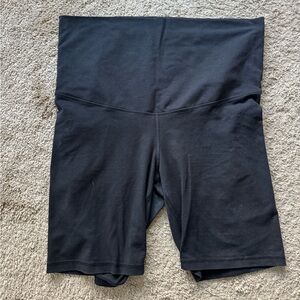 Maternity bike shorts